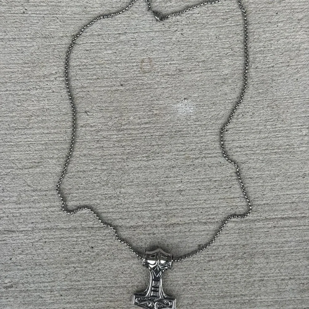 Silver Thor Hammer Mjolnir Pendant Necklace Norse Jewelry 24 Inch Chain Mens